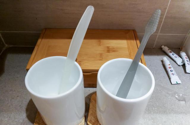 超易酒店管理软件_酒店管理系统中软_易成酒店管理系统软件